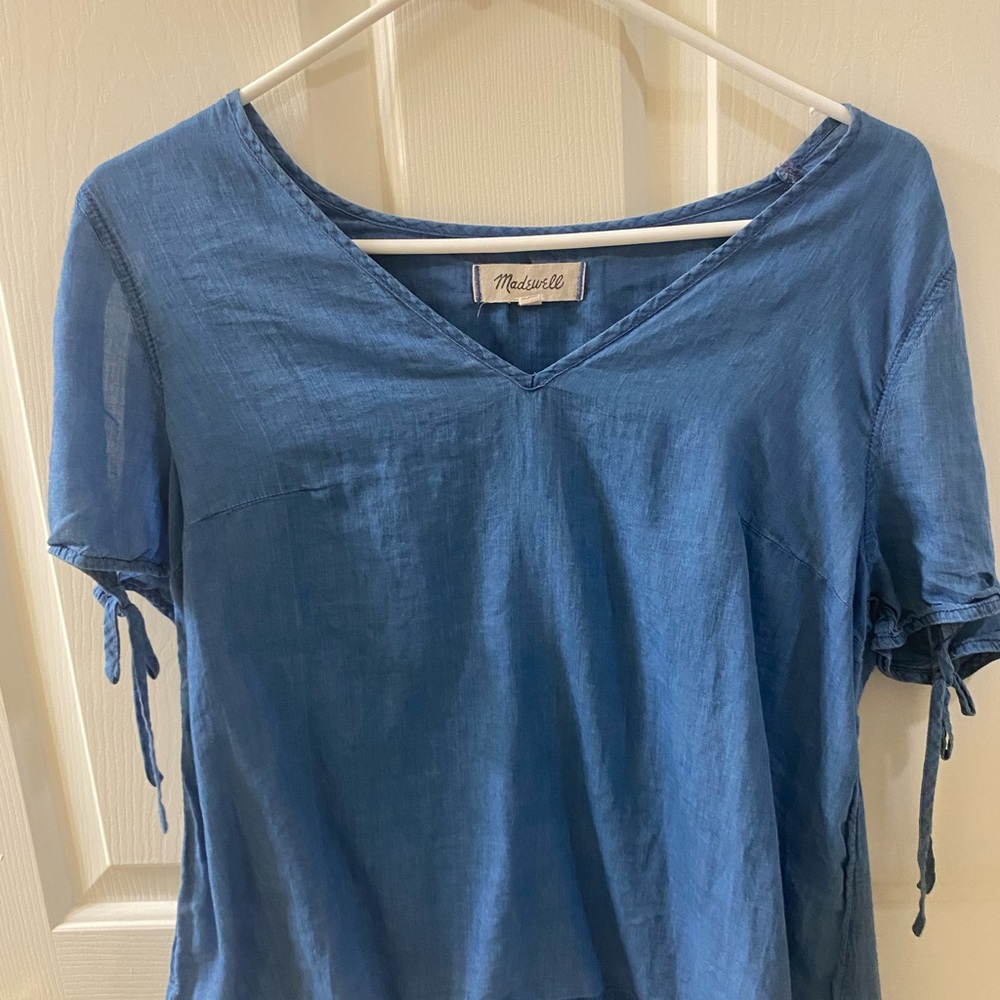 Madewell Chambray Cold-shoulder V-neck Tie-sleeve Short-sleeve Blouse- Women’s S